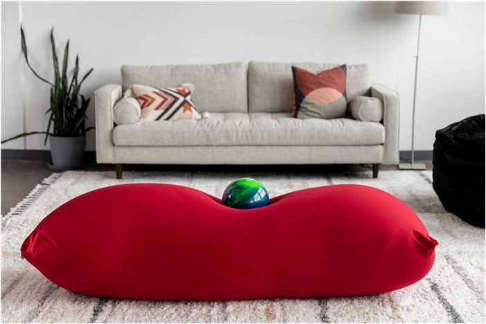 10 лучших стульев Bean Bag 2023 года, протестированных и рассмотренных